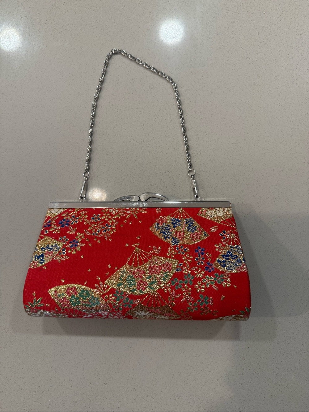 Red Floral Fan-Print Evening Clutch